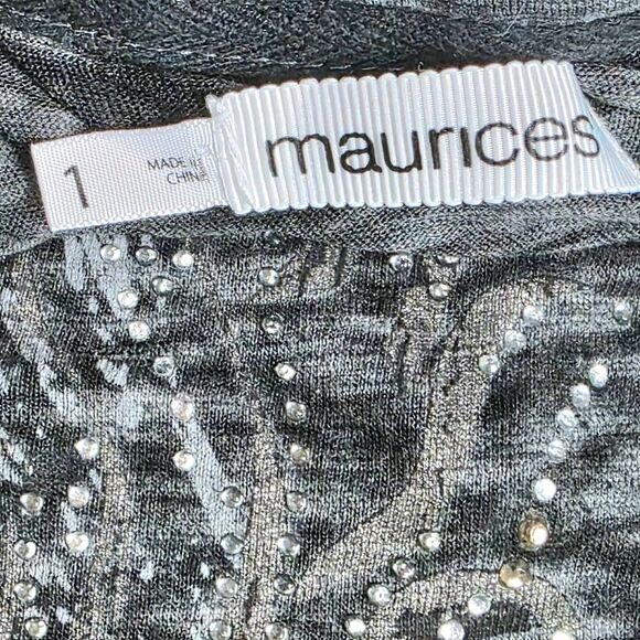 Maurices Womens Fleur de Lis Graphic Tee Black 1x - Picture 7 of 9